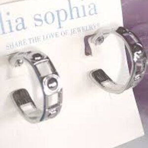 STEP UP Retired lia sophia hoop earrings